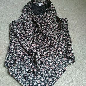 Ladies' Floral Top